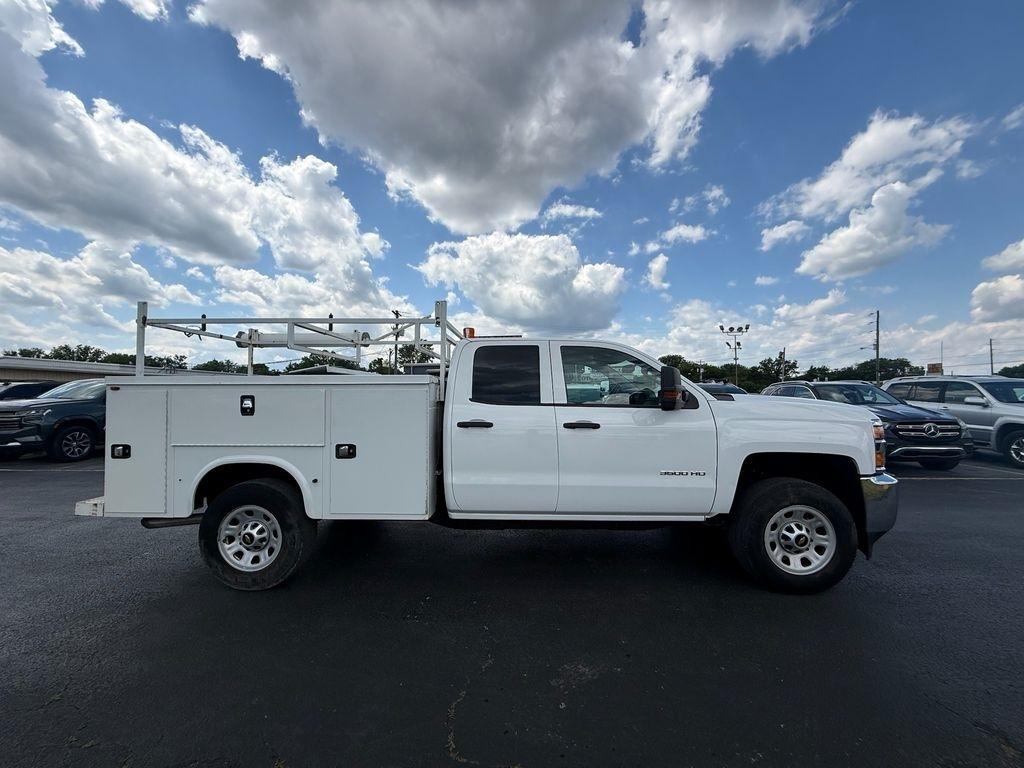 chevrolet silverado 3500hd 2018 1GB2KYEG6JZ159355 image chevrolet silverado 3500hd 2018 1GB2KYEG6JZ159355 image